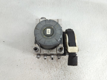2021 Dodge Ram 1500 Anti-Lock Brake ABS Pump Module Actuator OEM P/N:P68438453AC Fits Fits 2019 2020 2022 OEM Used Auto Parts