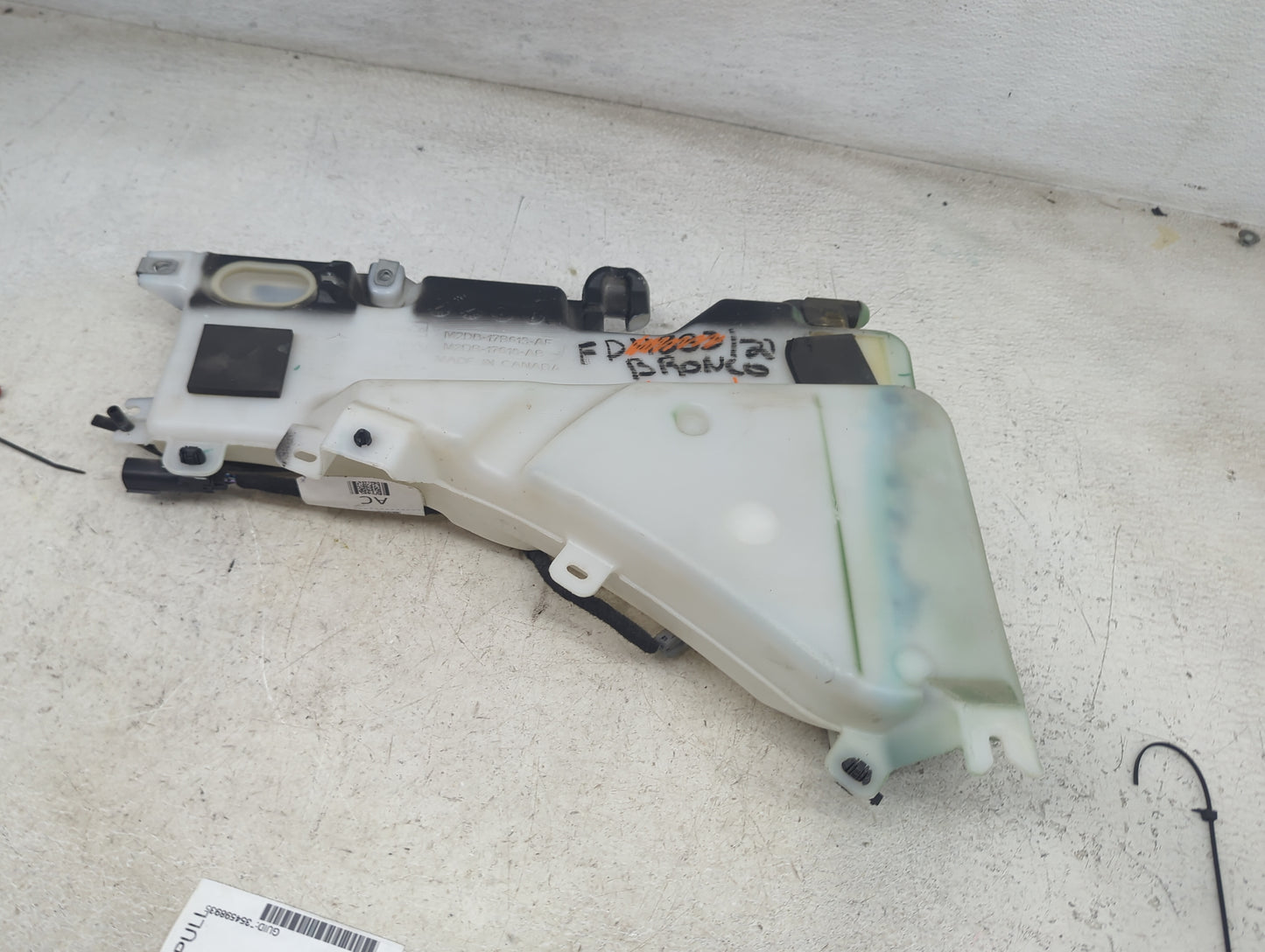 2021-2021 Ford Bronco Windshield Washer Fluid Reservoir Bottle Oem 1473739 - Oemusedautoparts1.com