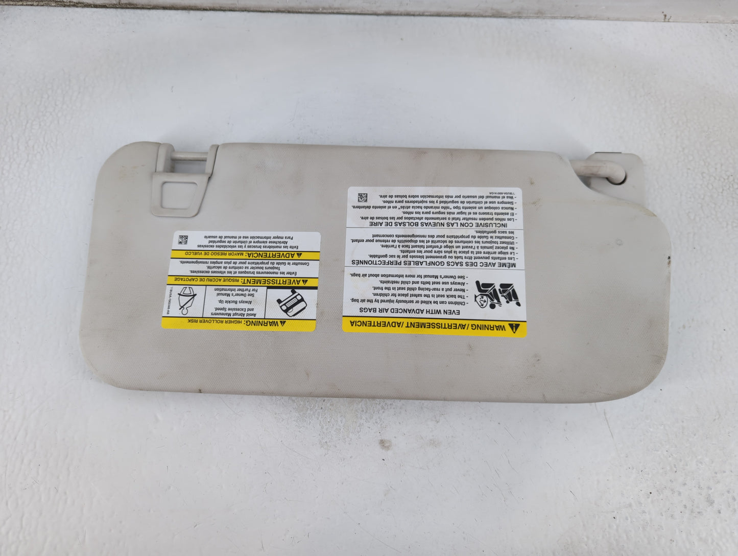 2021-2022 Ford Bronco Sun Visor Shade Replacement Driver Left Mirror Fits Fits 2021 2022 OEM Used Auto Parts - Oemusedautopa