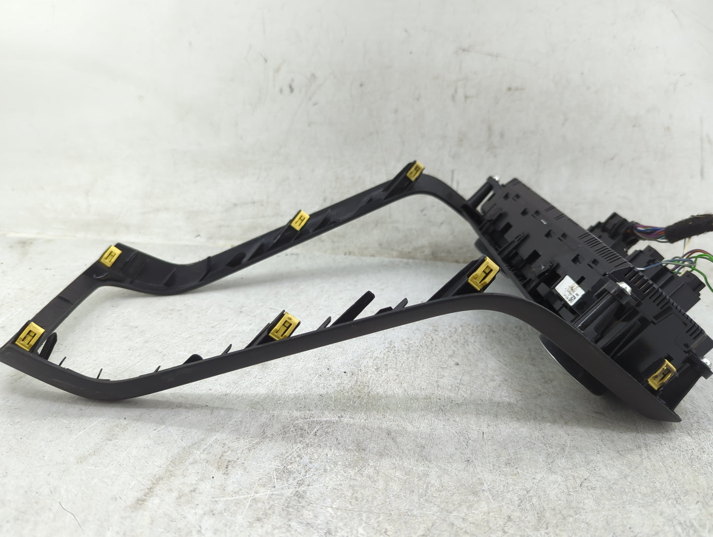 2021-2022 Ford Ecosport Climate Control Module Temperature AC/Heater Replacement Fits Fits 2021 2022 OEM Used Auto Parts - O