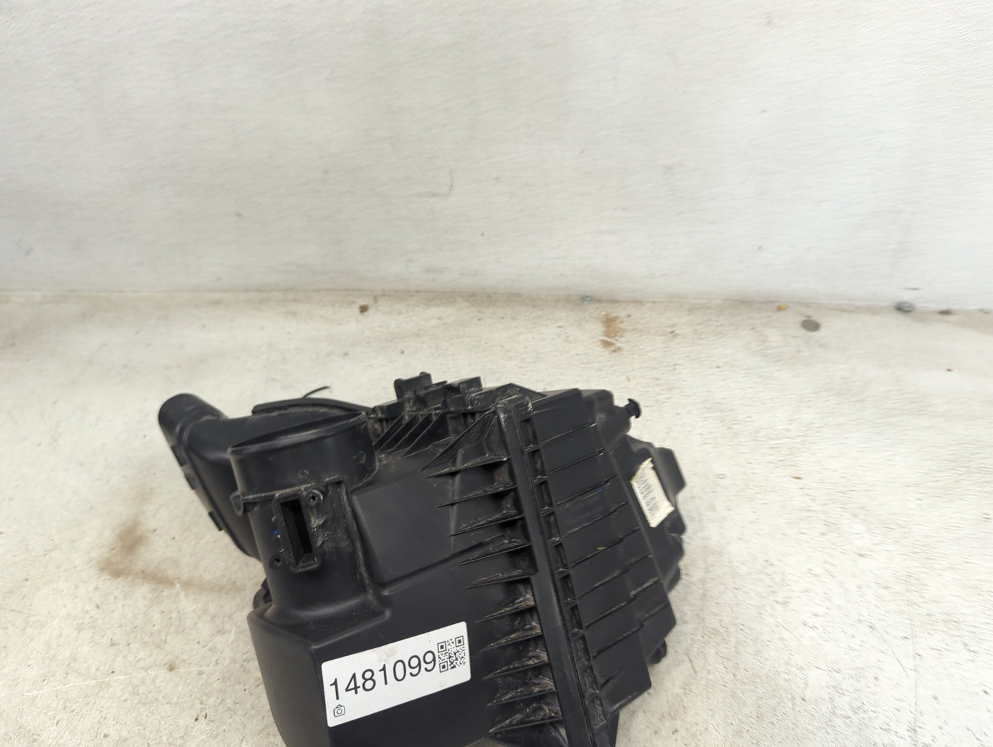 2018-2021 Ford Ecosport Air Cleaner Intake-duct Hose Tube 1481099 - Oemusedautoparts1.com