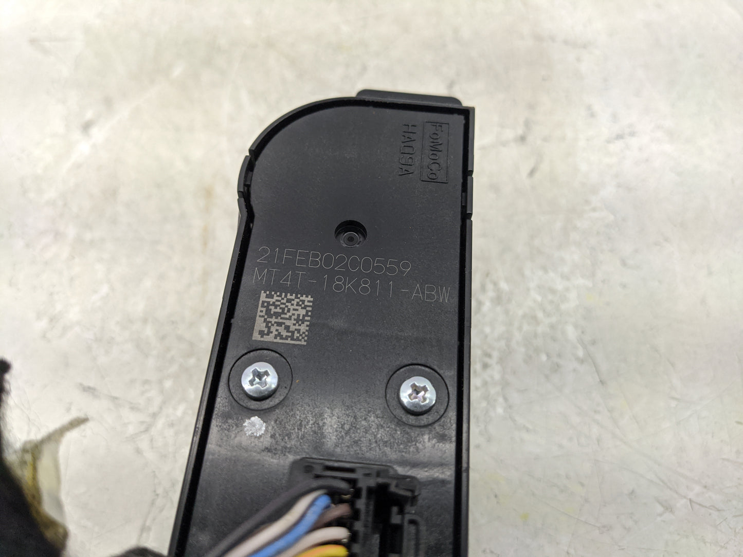2021 Ford Edge Climate Control Module Temperature AC/Heater Replacement P/N:MT4T-18K811-ABW Fits OEM Used Auto Parts - Oemus