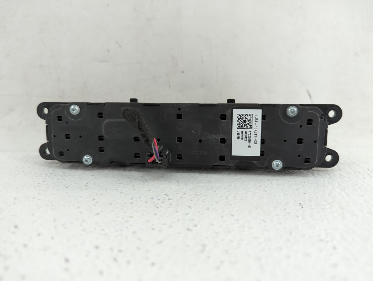 2021 Ford Escape Am Fm Cd Player Radio Receiver 338780 - Oemusedautoparts1.com