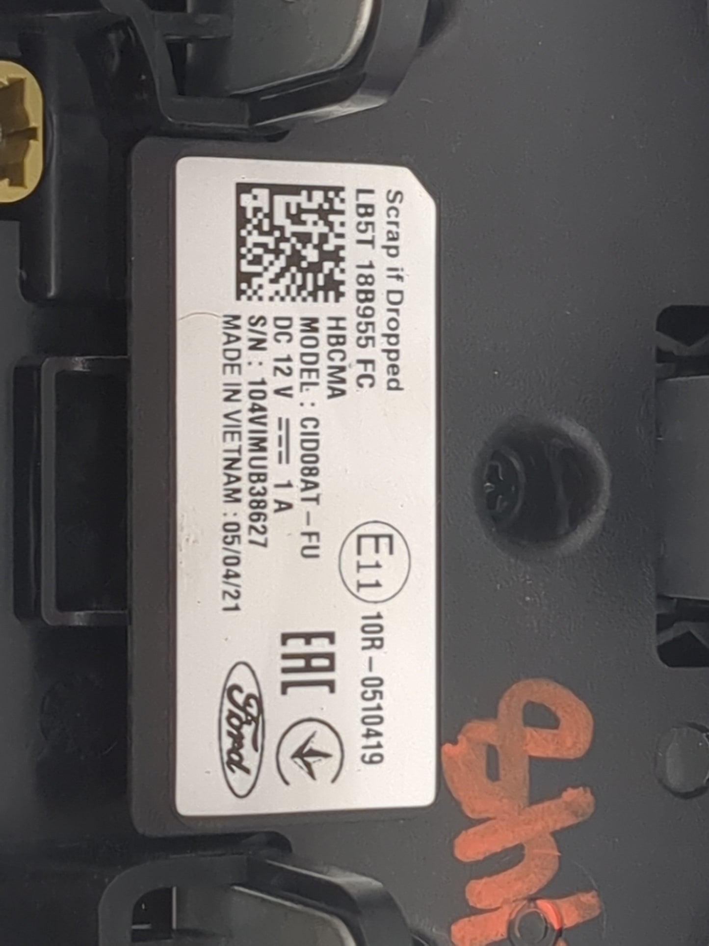 2020-2022 Ford Explorer Information Display Screen 1471462 - Oemusedautoparts1.com
