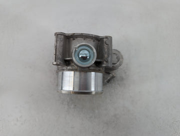 2020-2022 Ford Explorer Throttle Body P/N:M2021B-0875 03250355, C0B032501604 Fits Fits 2018 2019 2020 2021 2022 OEM Used Auto Parts