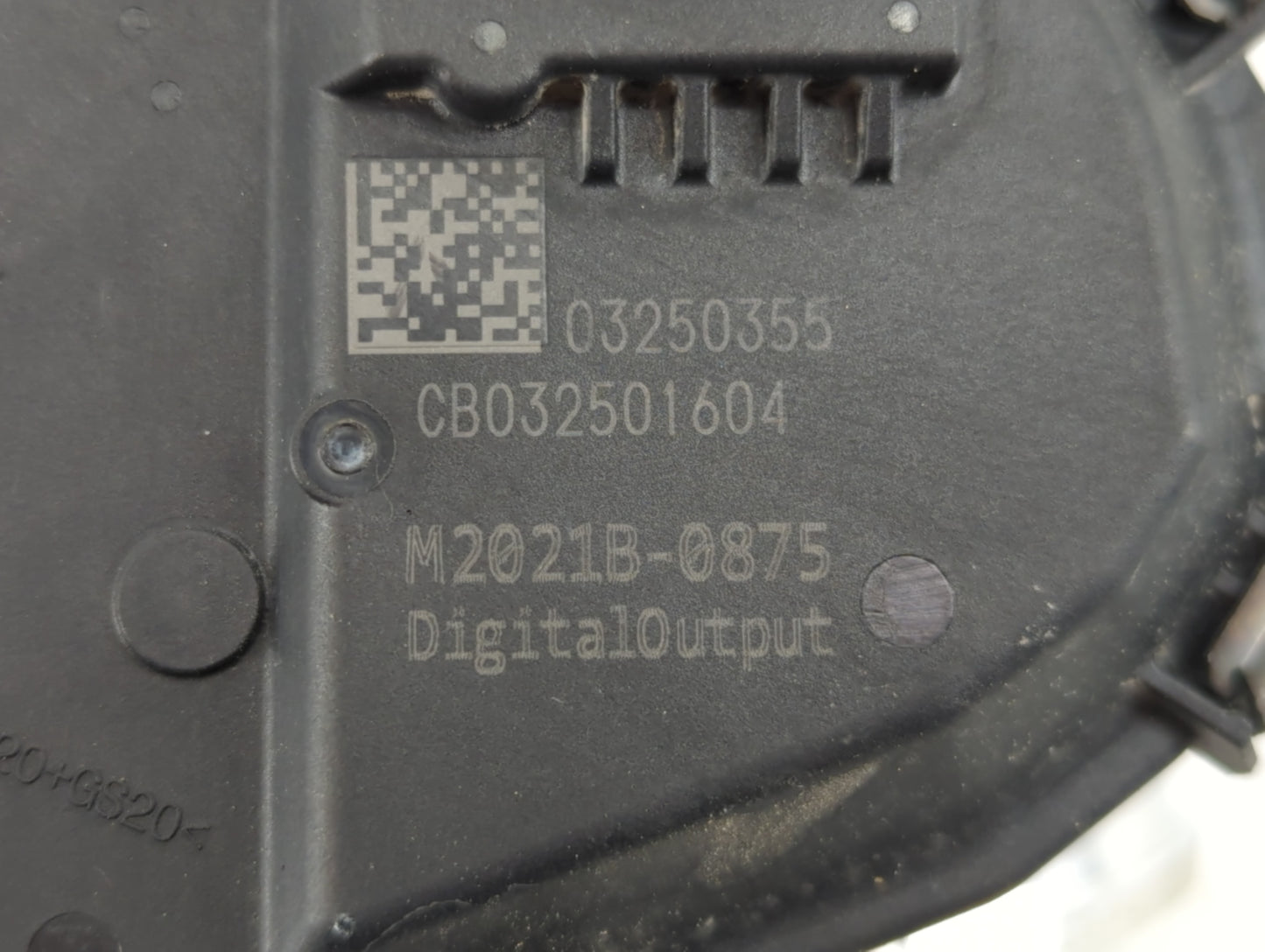 2020-2022 Ford Explorer Throttle Body P/N:M2021B-0875 03250355, C0B032501604 Fits Fits 2018 2019 2020 2021 2022 OEM Used Aut