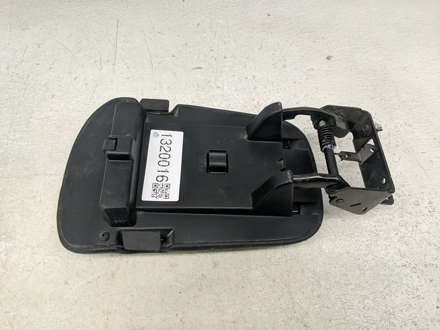 2021 Ford Mustang Center Console Armrest Cover Lid Fits OEM Used Auto Parts - Oemusedautoparts1.com