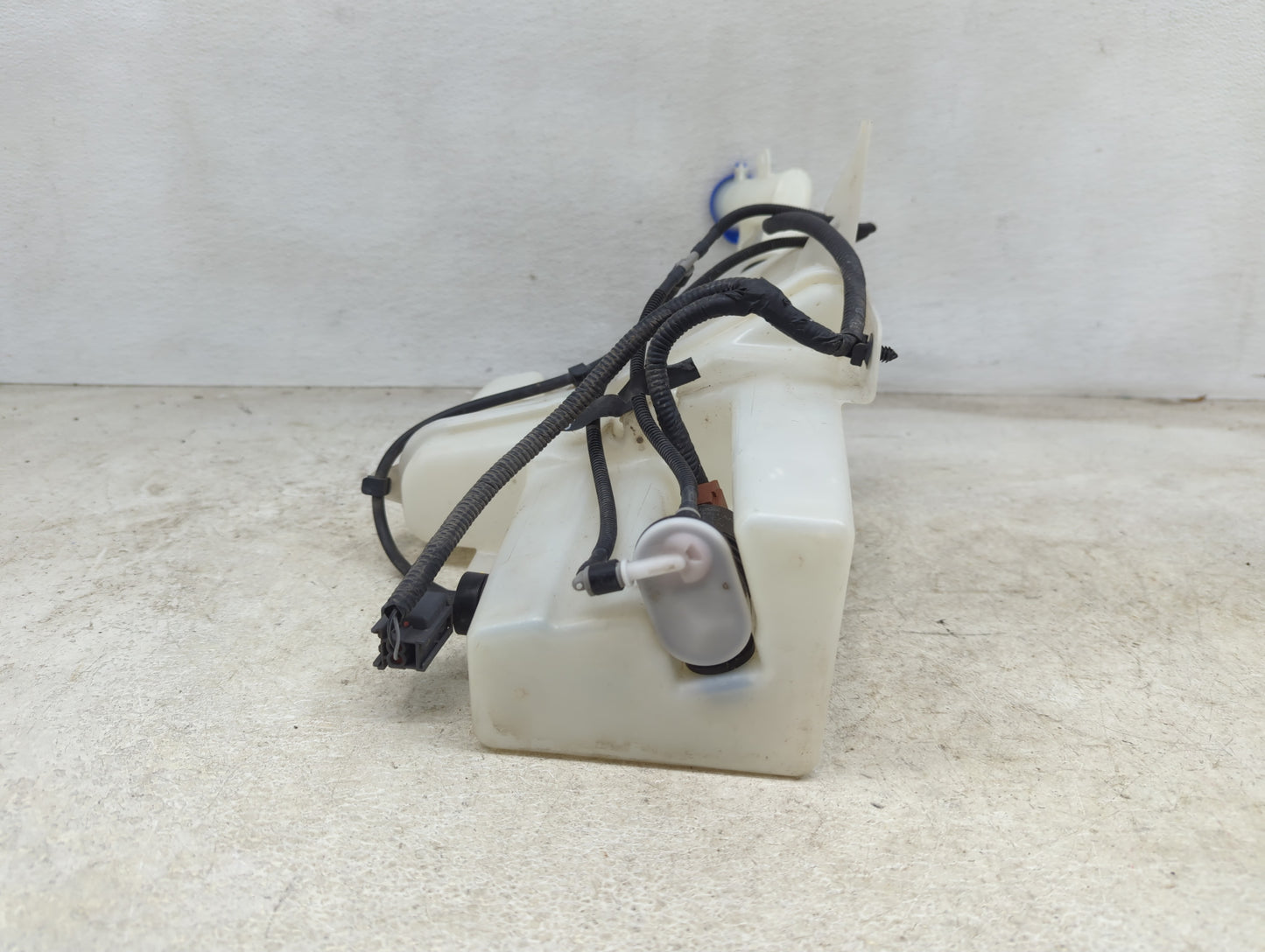 2021 Ford Mustang Mach-e Windshield Washer Fluid Reservoir Bottle Oem - Oemusedautoparts1.com