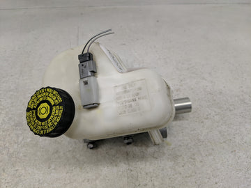 2019-2022 Ford Ranger Brake Master Cylinder 1302376