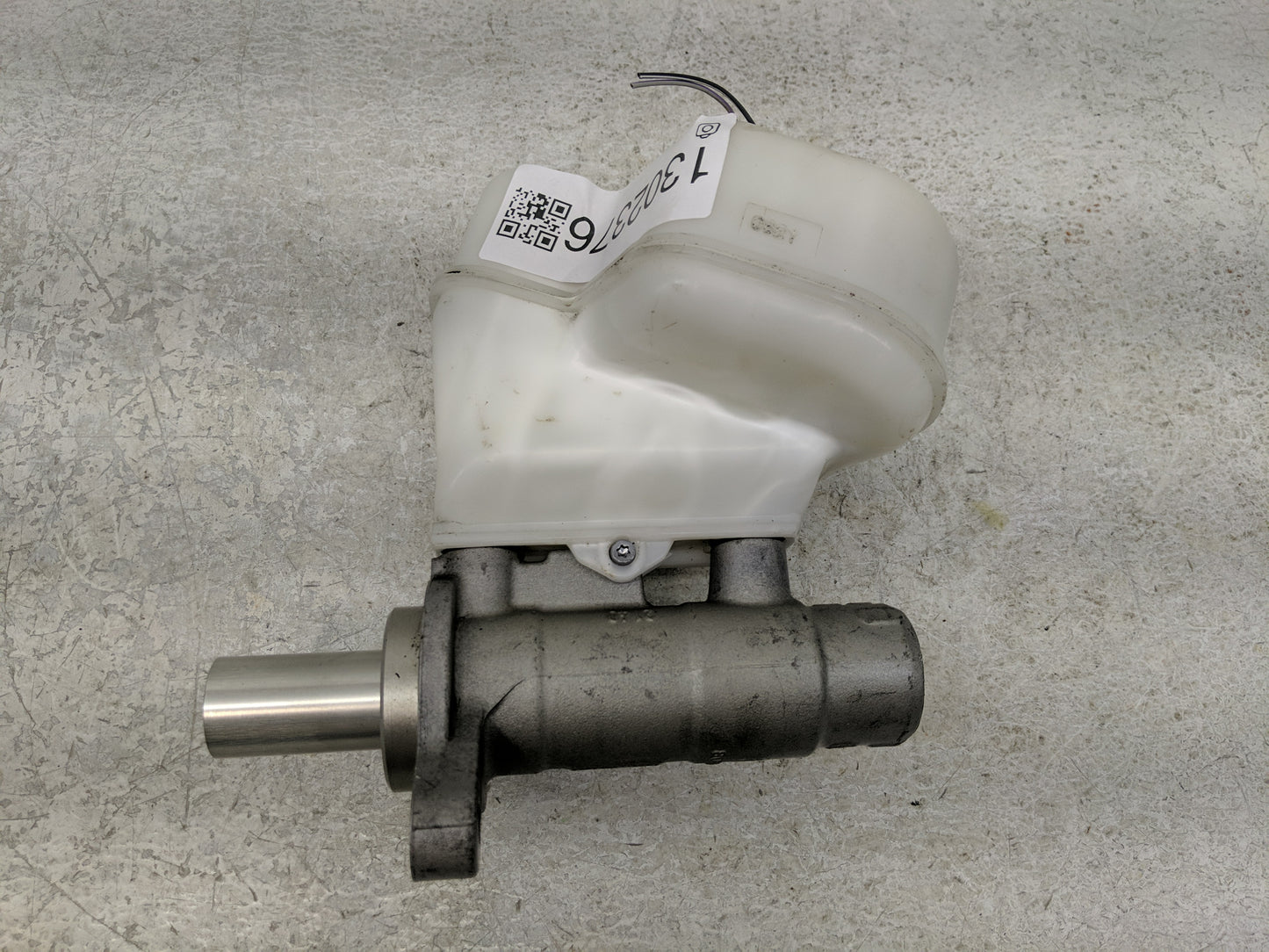 2019-2022 Ford Ranger Brake Master Cylinder 1302376 - Oemusedautoparts1.com