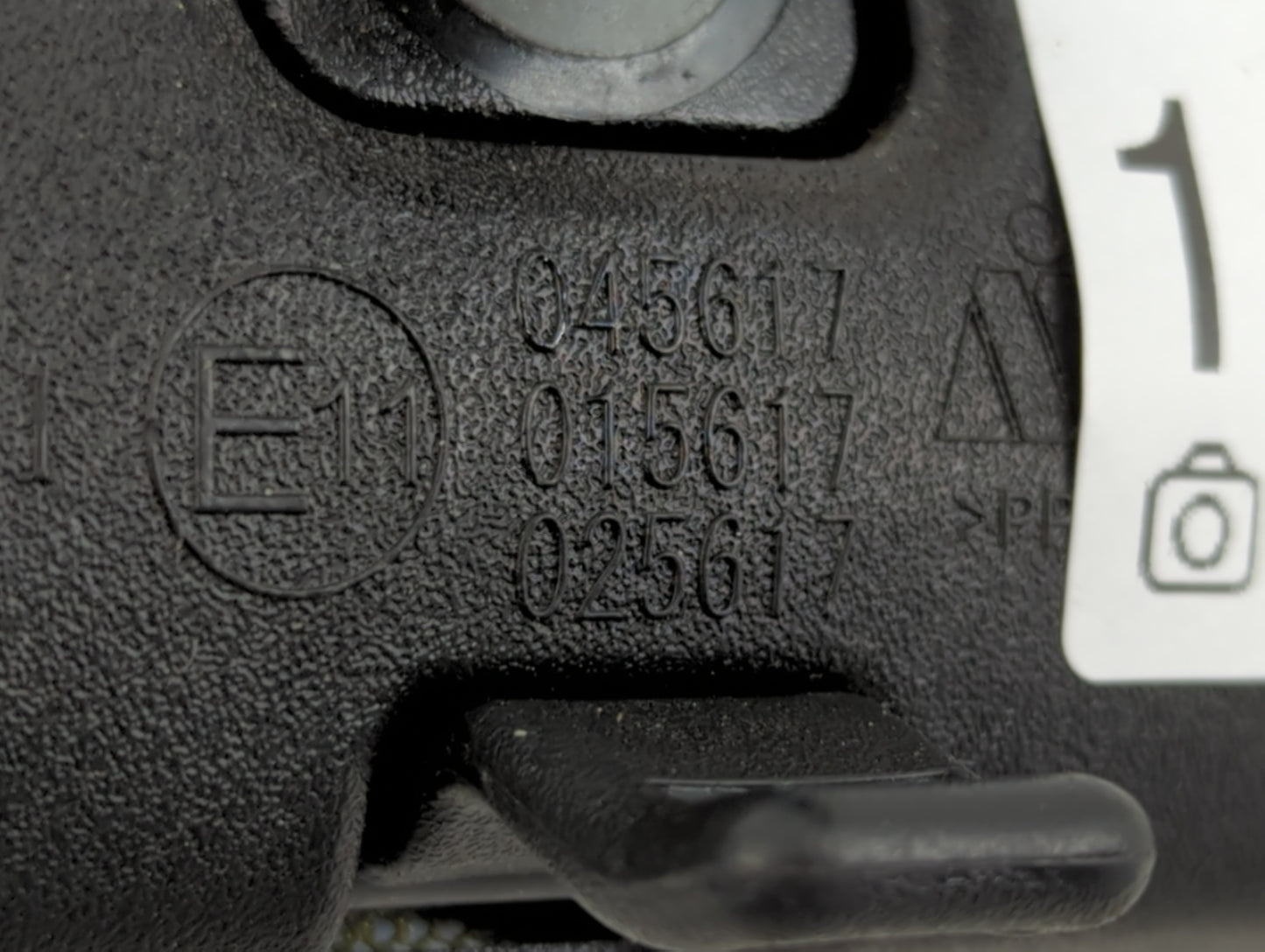 2016-2022 Honda Accord Interior Rear View Mirror Replacement OEM P/N:E11015617 E11045617 Fits OEM Used Auto Parts - Oemuseda