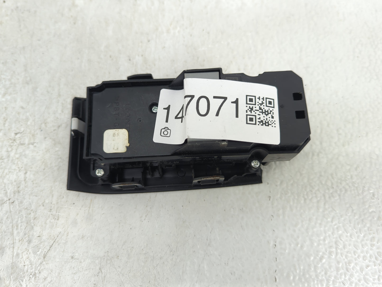 2018-2022 Honda Accord Master Power Window Switch Replacement Driver Side Left P/N:M74046 Fits Fits 2018 2019 2020 2021 2022