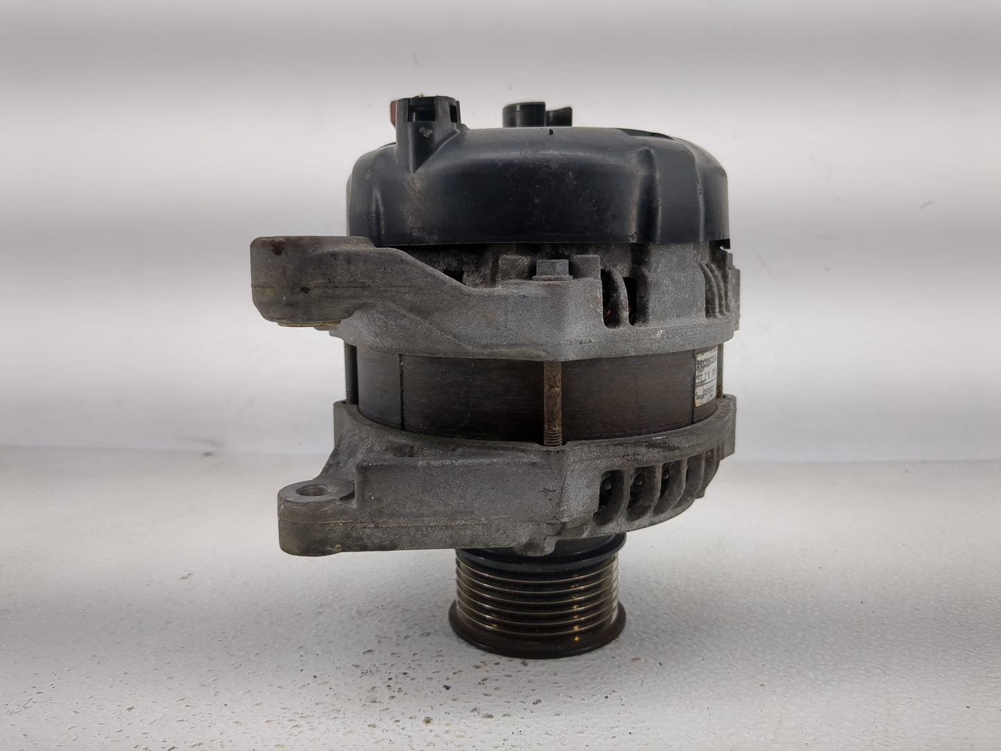 2017-2022 Honda Civic Alternator Replacement Generator Charging Assembly Engine OEM P/N:104211-4340 Fits OEM Used Auto Parts