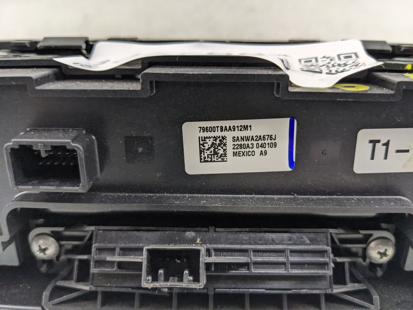 2016-2021 Honda Civic Climate Control Module Temperature AC/Heater Replacement P/N:79600TBAA912M1 Fits OEM Used Auto Parts -