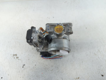 2016-2022 Honda Civic Throttle Body P/N:GMG9A M22850325558 Fits Fits 2016 2017 2018 2019 2020 2021 2022 OEM Used Auto Parts