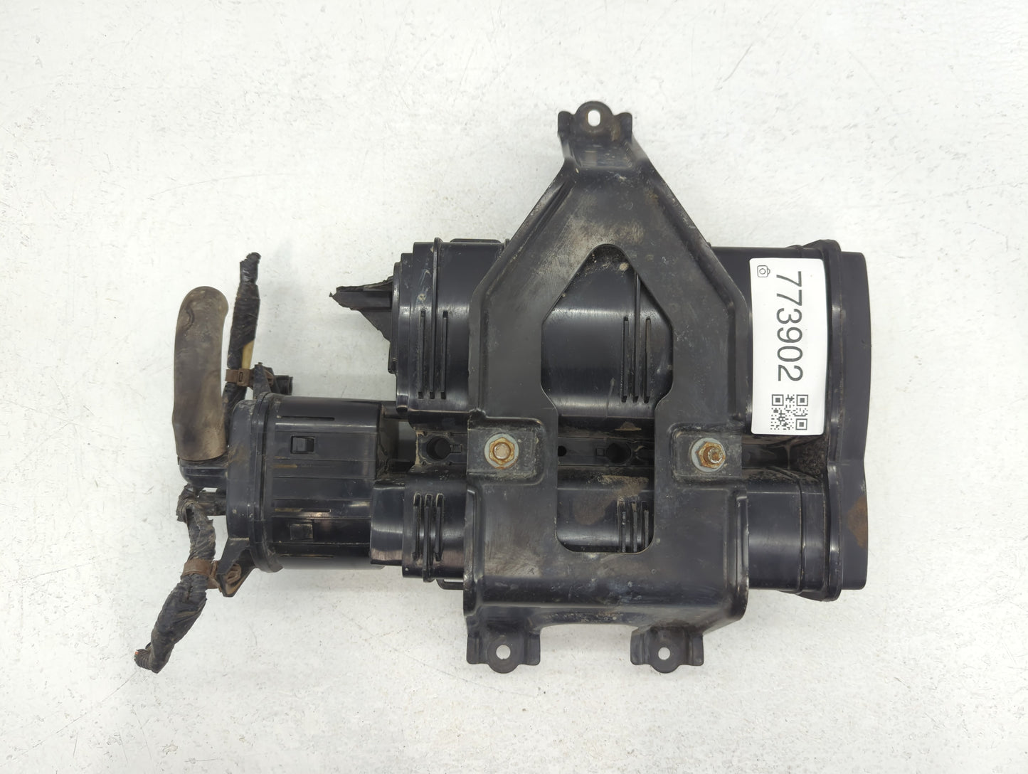 2021 Honda Hr-v Fuel Vapor Charcoal Canister - Oemusedautoparts1.com