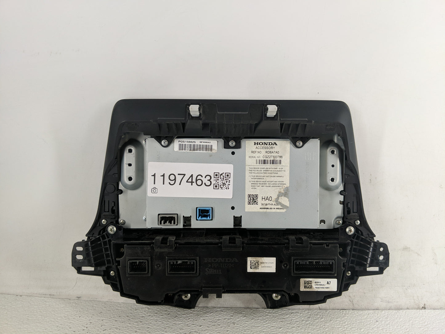 2021 Honda Odyssey Radio AM FM Cd Player Receiver Replacement P/N:79600THR Fits OEM Used Auto Parts - Oemusedautoparts1.com