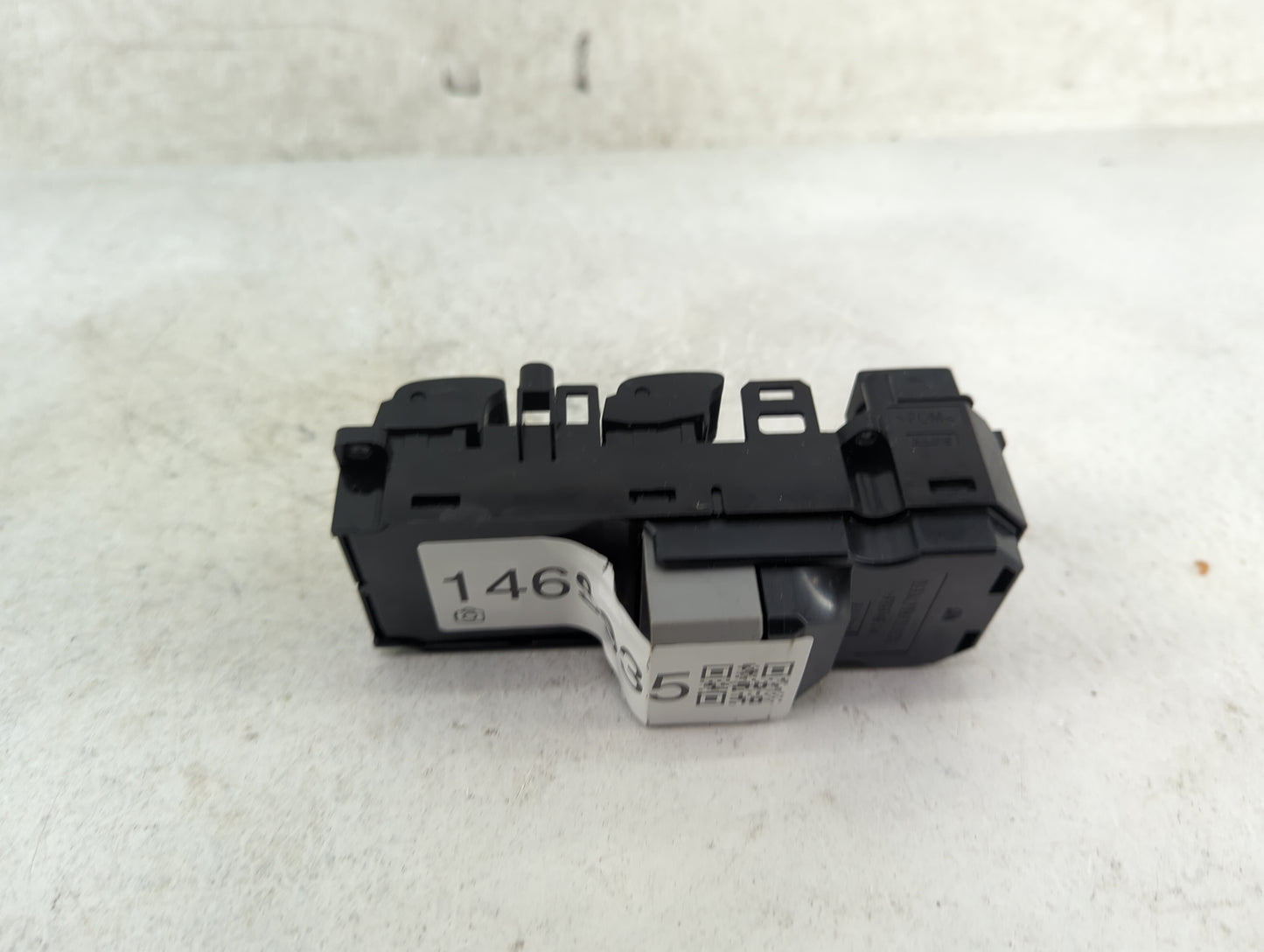 2019-2022 Honda Pilot Master Power Window Switch Replacement Driver Side Left Fits Fits 2019 2020 2021 2022 OEM Used Auto Pa