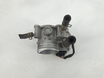 2021-2022 Hyundai Elantra Throttle Body P/N:35100-2B300 Fits Fits 2017 2018 2019 2020 2021 2022 OEM Used Auto Parts