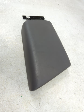 2021-2022 Hyundai Elantra Center Console Armrest Cover Lid Fits Fits 2021 2022 OEM Used Auto Parts