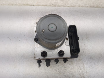2021-2022 Hyundai Elantra ABS Pump Control Module Replacement P/N:58910-AB800 58900-AB800, AB589-20800 Fits Fits 2021 2022 OEM Used Auto Parts