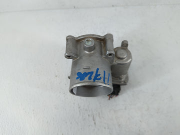 2021-2022 Hyundai Elantra Throttle Body P/N:35100-2J410 Fits Fits 2021 2022 OEM Used Auto Parts