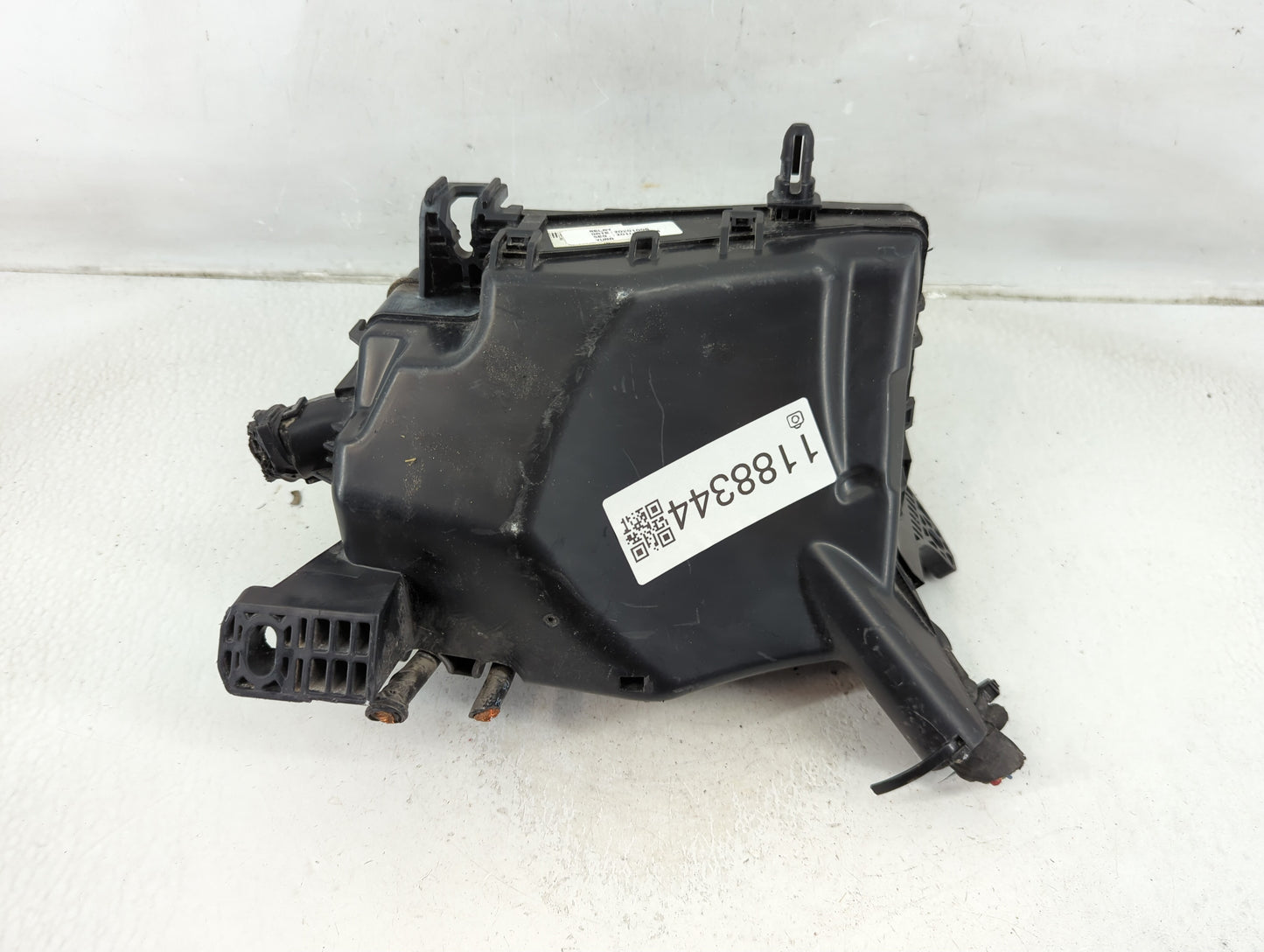 2018-2021 Hyundai Kona Fusebox Fuse Box Panel Relay Module P/N:91956-J9520 Fits Fits 2018 2019 2020 2021 OEM Used Auto Parts