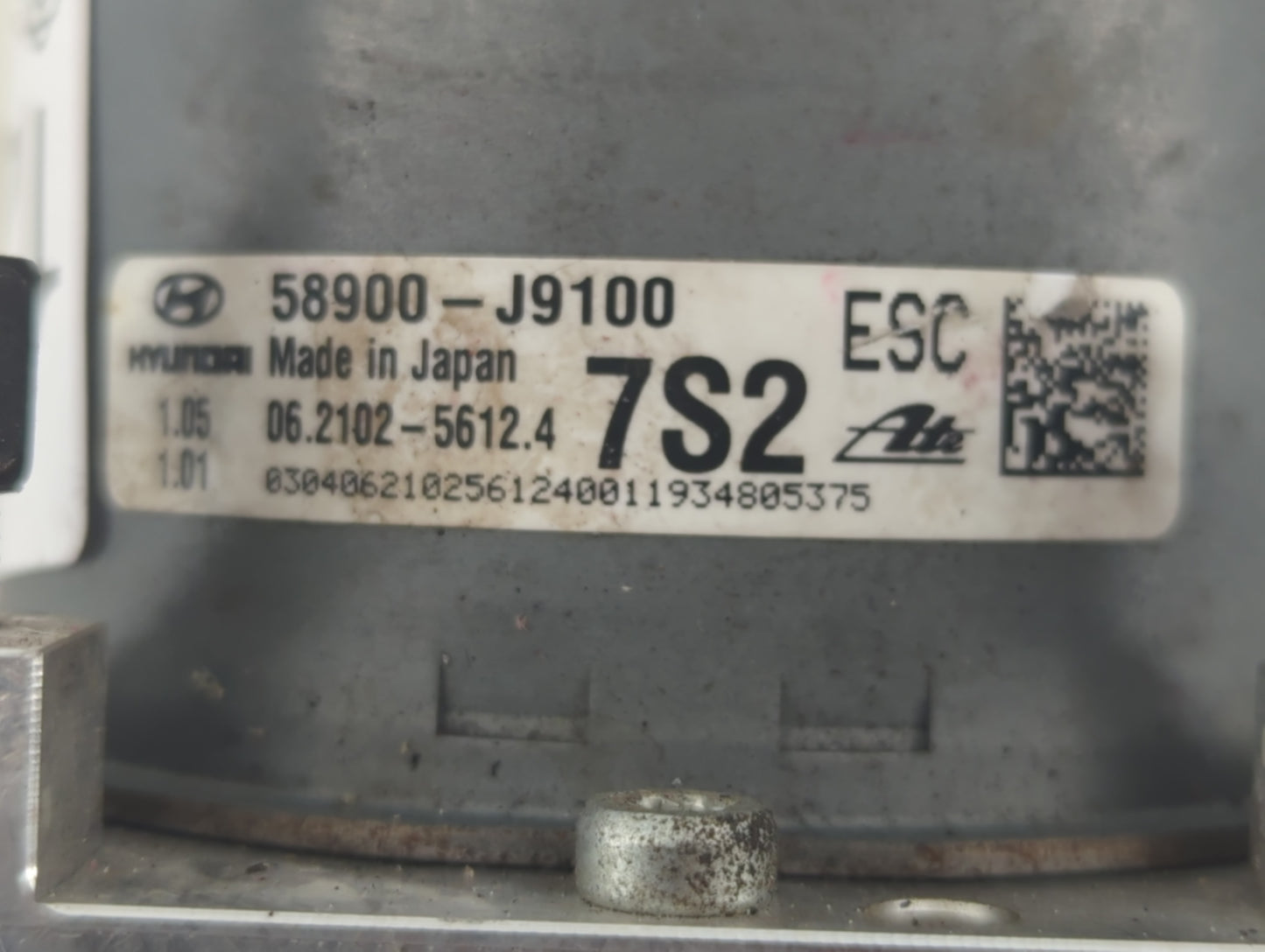 2018-2021 Hyundai Kona ABS Pump Control Module Replacement P/N:58900-J9100 Fits Fits 2018 2019 2020 2021 OEM Used Auto Parts