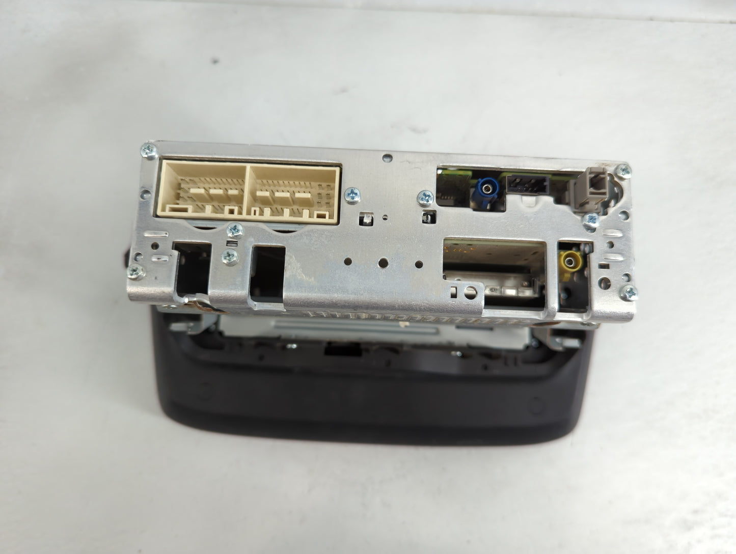 2018-2021 Hyundai Kona Radio AM FM Cd Player Receiver Replacement P/N:96160-J9110TMT Fits Fits 2018 2019 2020 2021 OEM Used