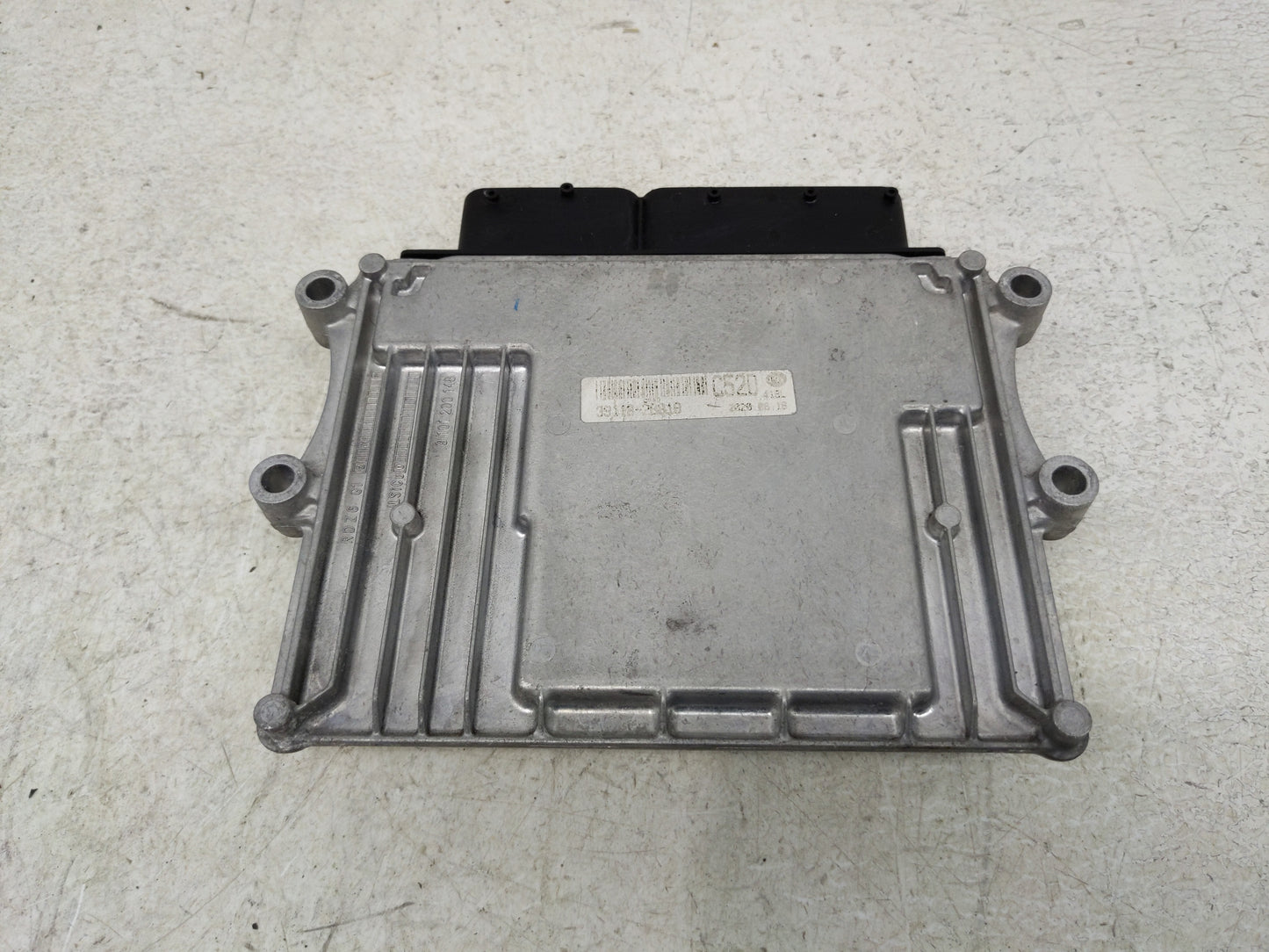 2020-2021 Hyundai Kona PCM Engine Control Computer ECU ECM PCU OEM P/N:39118-2B819 Fits Fits 2020 2021 OEM Used Auto Parts -