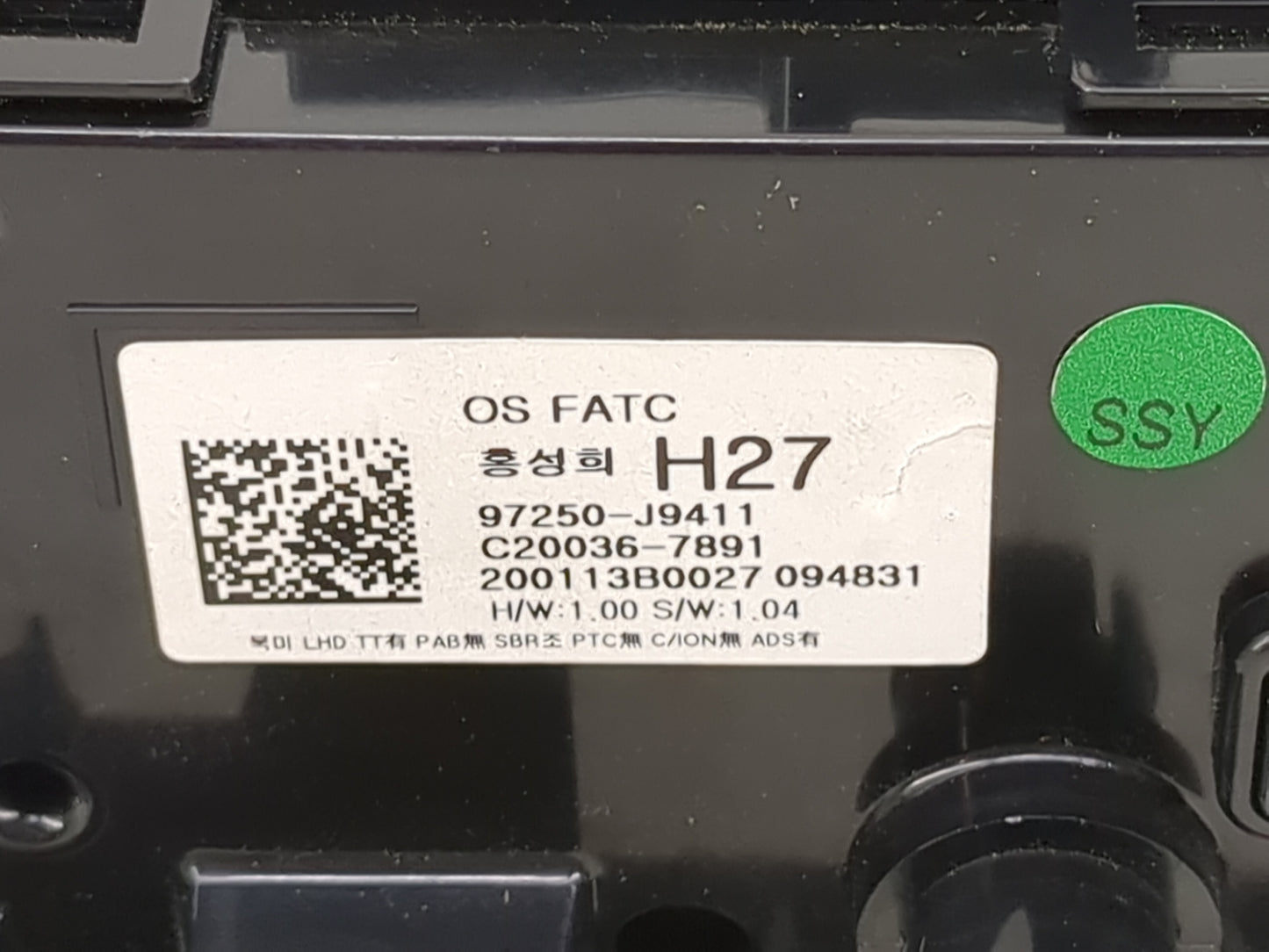 2021 Hyundai Kona Climate Control Module Temperature AC/Heater Replacement P/N:97250-J9411 97250-J9XXX Fits OEM Used Auto Pa