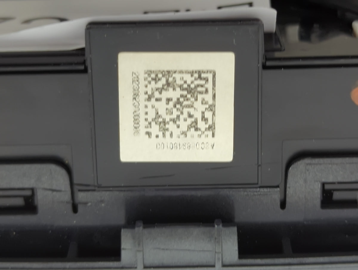 2021 Hyundai Kona Climate Control Module Temperature AC/Heater Replacement P/N:97250-K4XXX Fits OEM Used Auto Parts - Oemuse