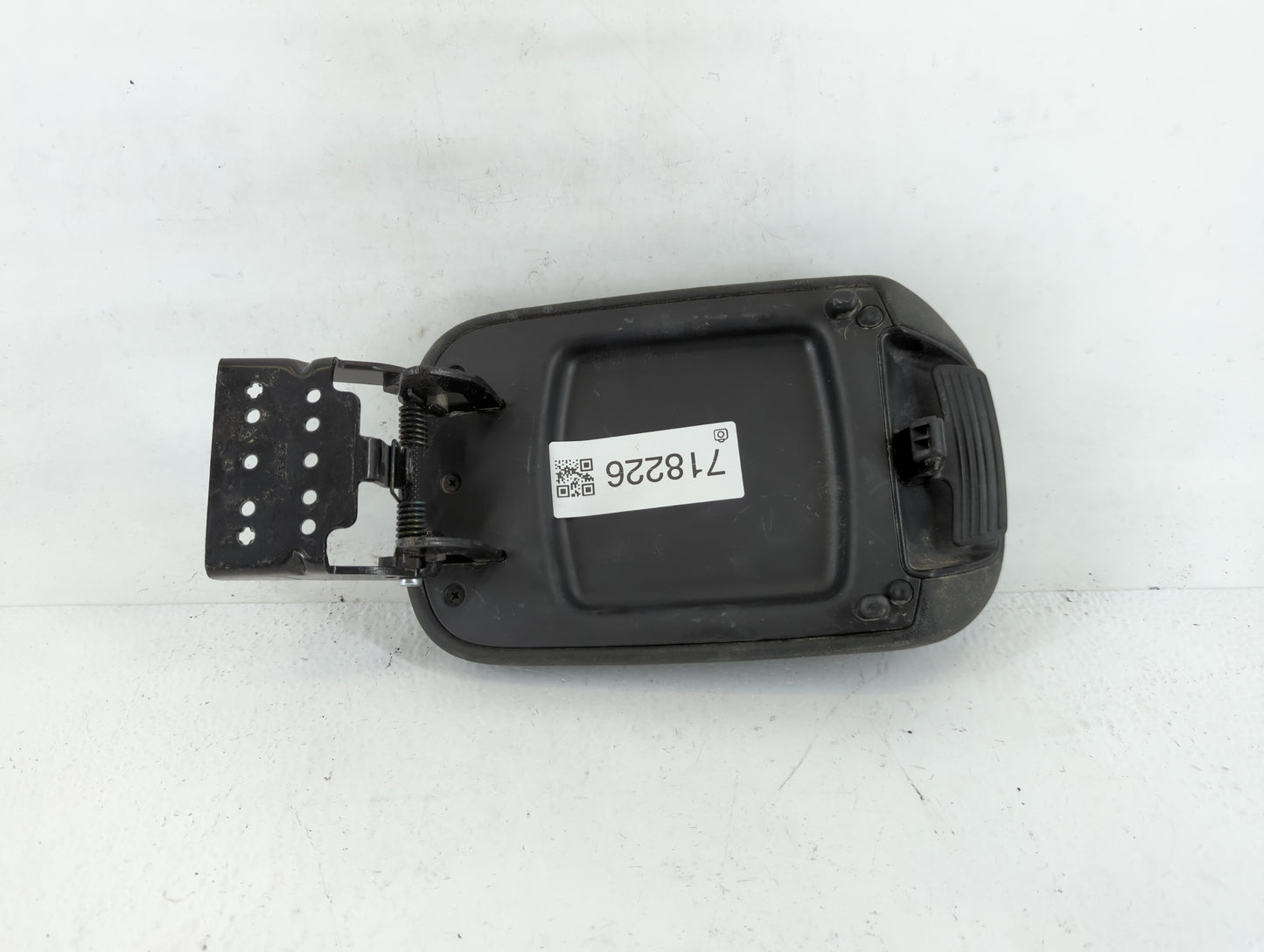 2021 Hyundai Kona Center Console Armrest Cover Lid Fits OEM Used Auto Parts - Oemusedautoparts1.com