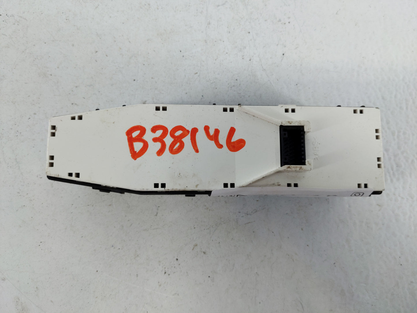 2021 Hyundai Palisade Master Power Window Switch Replacement Driver Side Left P/N:93570S8121XF6 Fits OEM Used Auto Parts - O