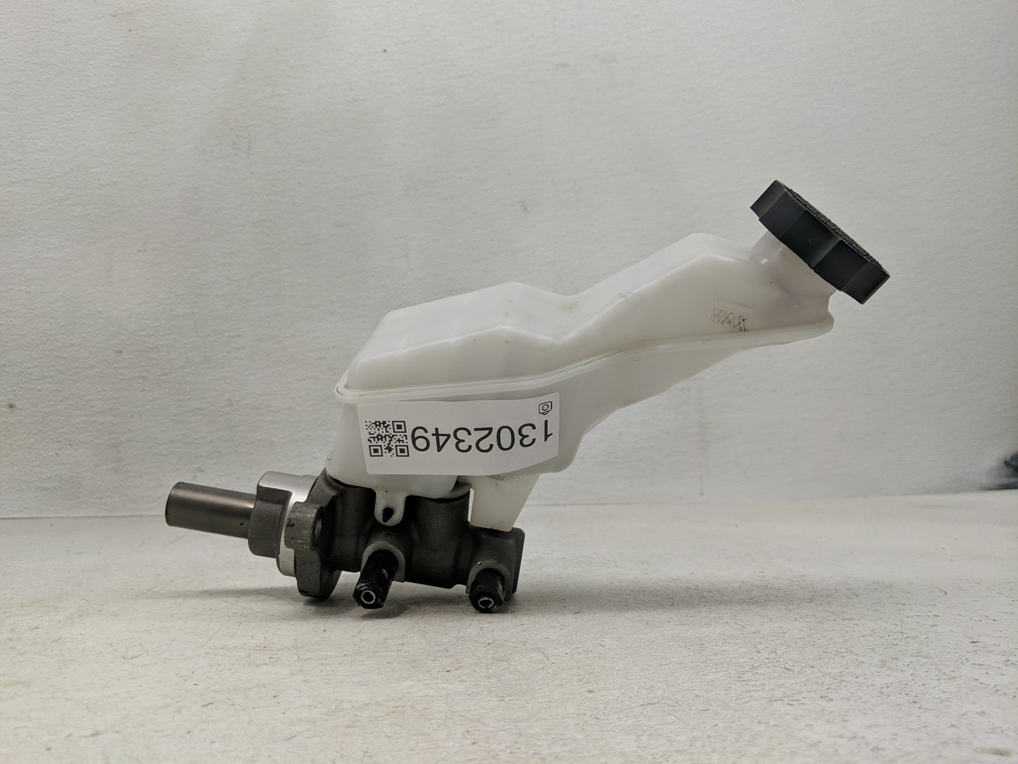 2020-2022 Hyundai Palisade Brake Master Cylinder 1302349 - Oemusedautoparts1.com