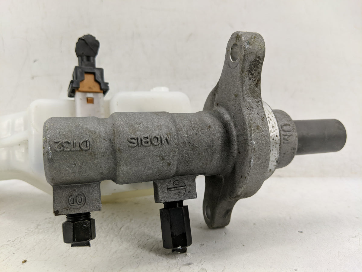 2020-2022 Hyundai Palisade Brake Master Cylinder 1311395 - Oemusedautoparts1.com
