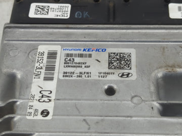 2020-2022 Hyundai Palisade PCM Engine Control Computer ECU ECM PCU OEM P/N:39122-3LFN1 Fits Fits 2020 2021 2022 OEM Used Auto Parts