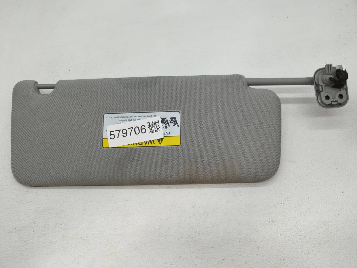 2020-2022 Hyundai Palisade Sun Visor Shade Replacement Driver Left Mirror Fits Fits 2020 2021 2022 OEM Used Auto Parts - Oem