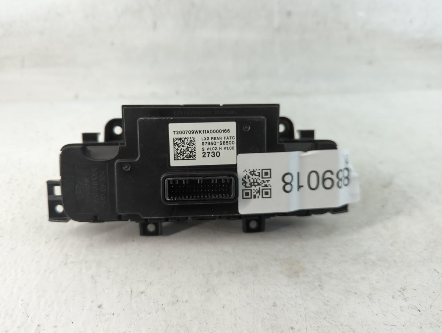 2021 Hyundai Palisade Climate Control Module Temperature AC/Heater Replacement P/N:97950-S8500 Fits OEM Used Auto Parts - Oe