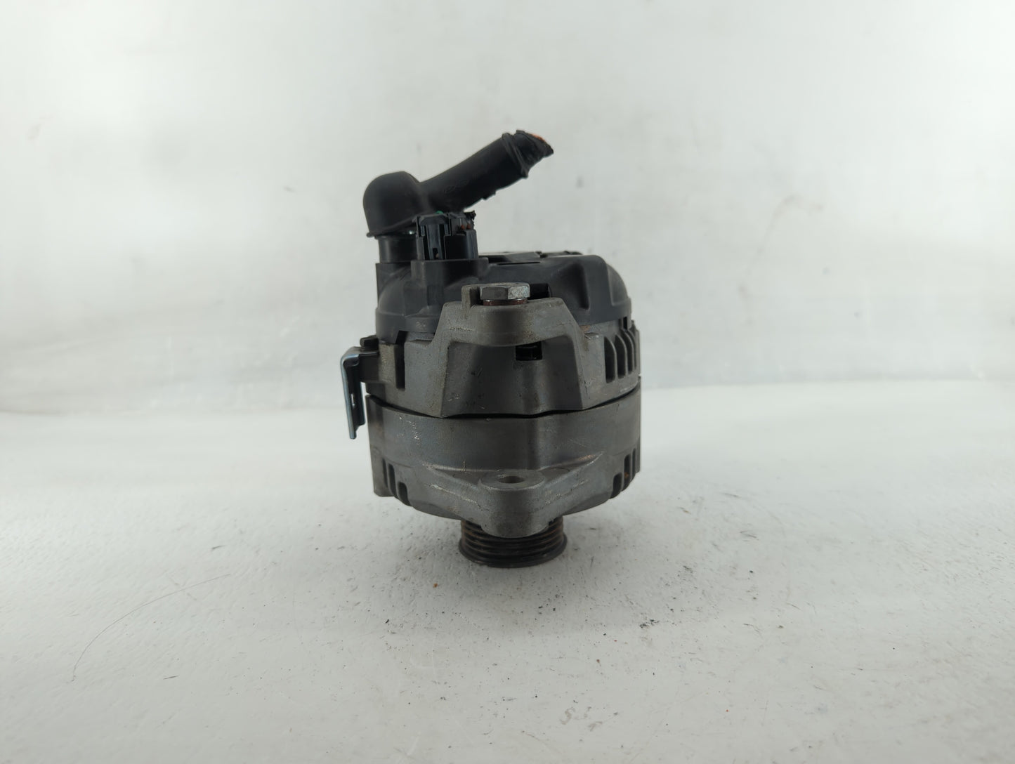 2018-2021 Hyundai Tucson Alternator Replacement Generator Charging Assembly Engine OEM Fits Fits 2017 2018 2019 2020 2021 OE