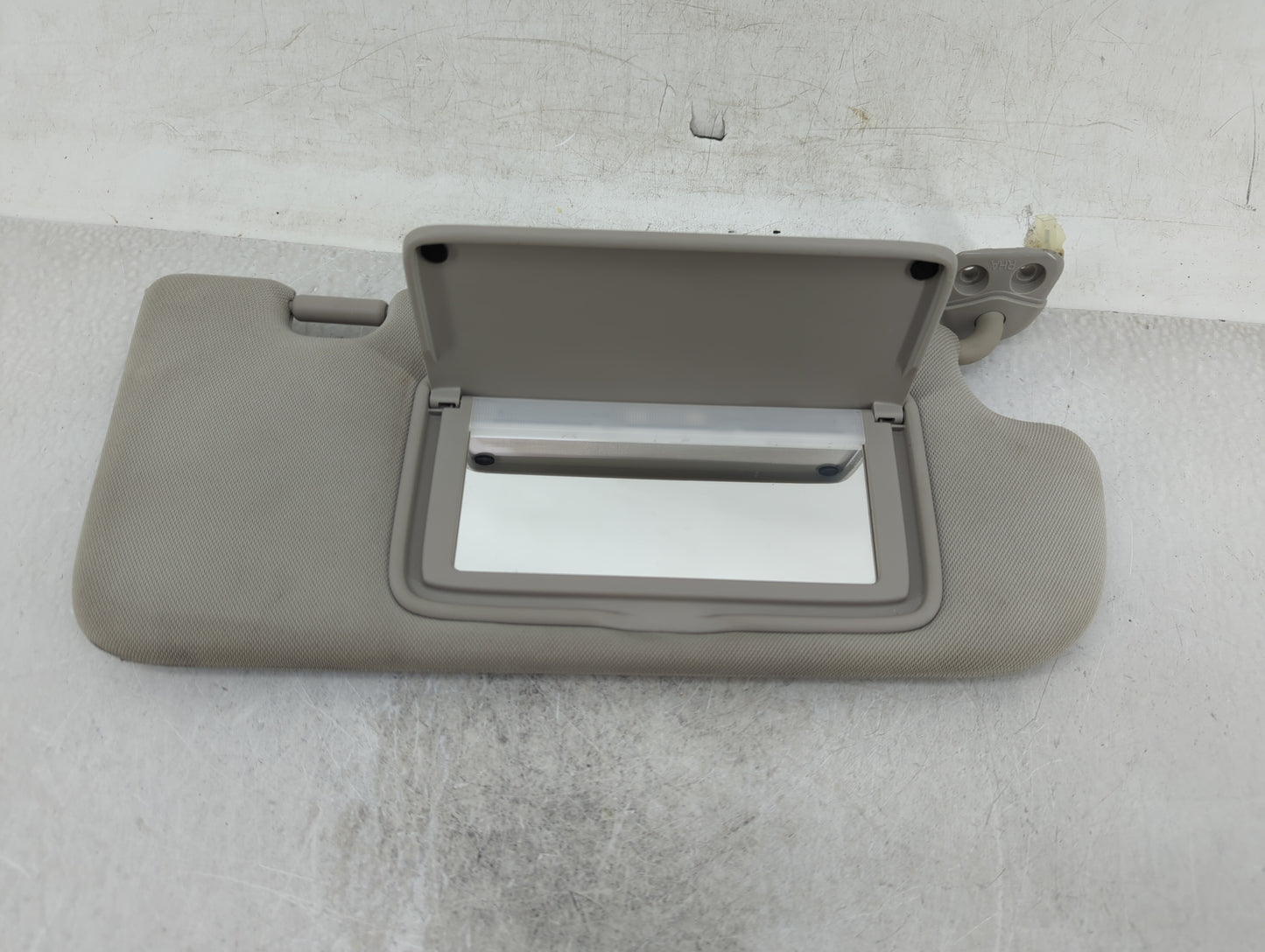 2014-2020 Infiniti Q50 Sun Visor Shade Replacement Passenger Right Mirror Fits Fits 2014 2015 2016 2017 2018 2019 2020 OEM U