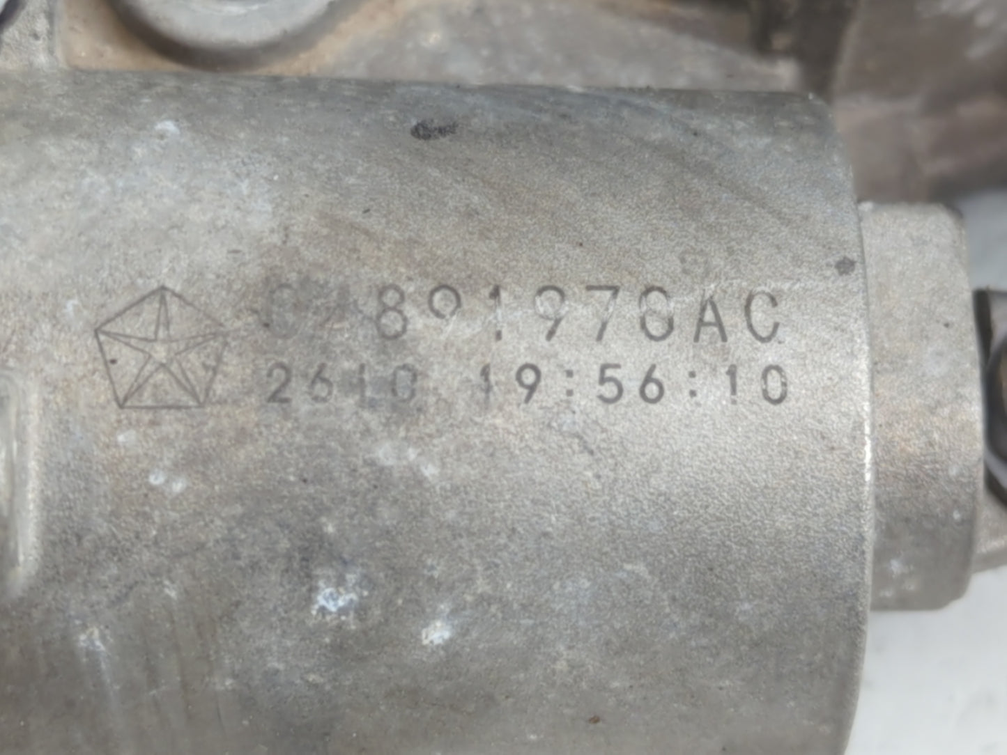 2017-2022 Jeep Compass Throttle Body P/N:04891970AC Fits Fits 2014 2015 2016 2017 2018 2019 2020 2021 2022 OEM Used Auto Par