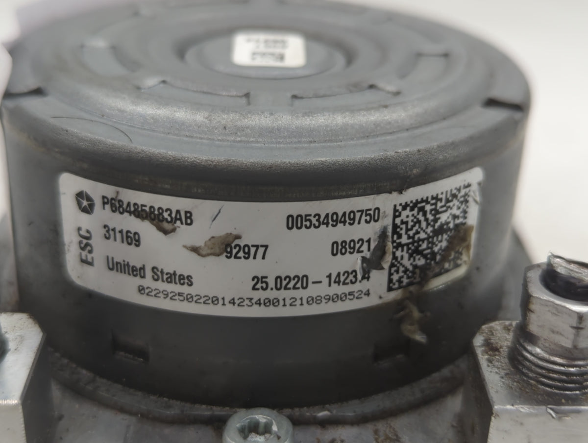 2017-2018 Jeep Compass Anti-Lock Brake ABS Pump Module Actuator OEM P/N:00534949750 P68485883AB Fits Fits 2017 2018 OEM Used