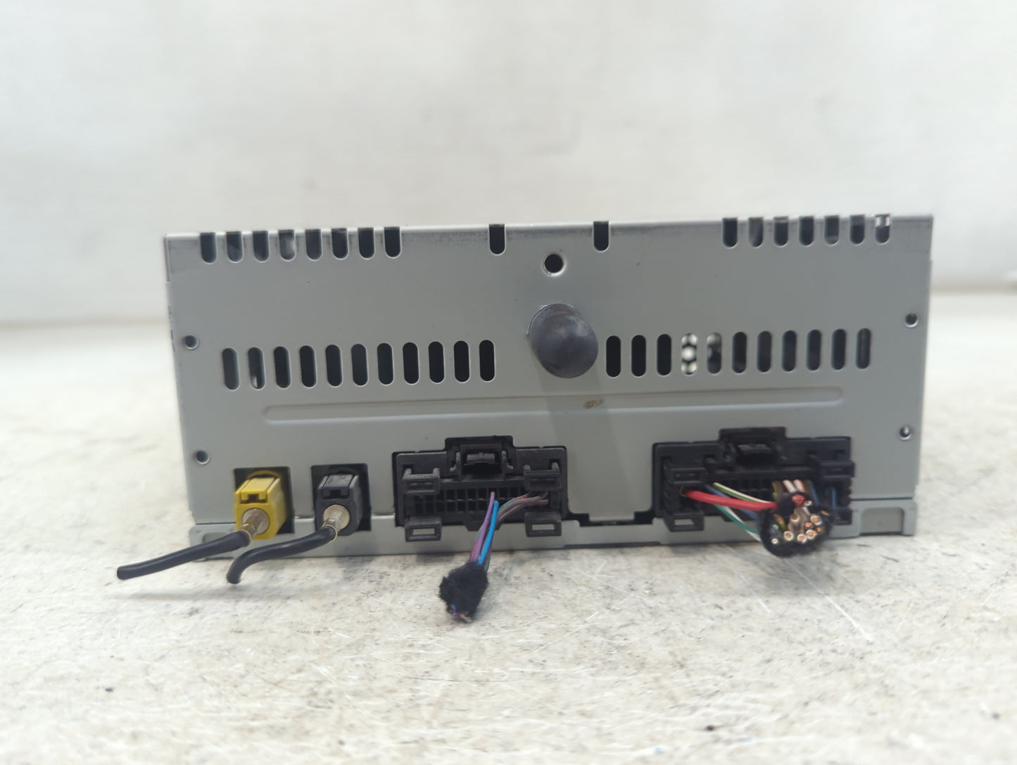 2014-2022 Jeep Grand Cherokee Radio AM FM Cd Player Receiver Replacement P/N:JB5T-18D832-AB Fits OEM Used Auto Parts - Oemus