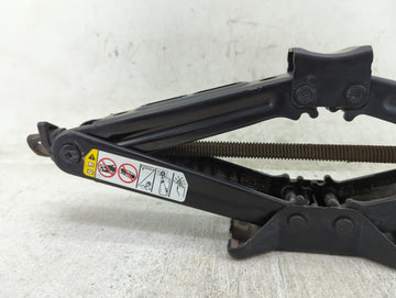 2021 Jeep Wrangler Spare Scissor Car Jack