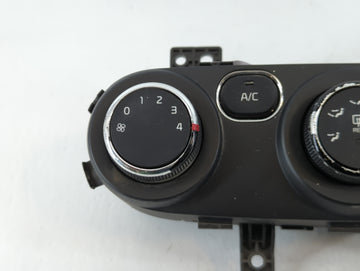 2021-2022 Jeep Wrangler Climate Control Module Temperature AC/Heater Replacement P/N:97250-B0AA0 Fits Fits 2021 2022 OEM Used Auto Parts