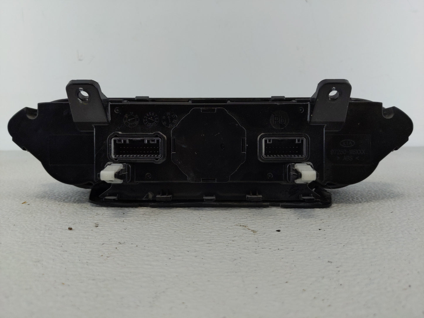 2019-2021 Kia Forte Climate Control Module Temperature AC/Heater Replacement P/N:97250-M613WK Fits Fits 2019 2020 2021 OEM U