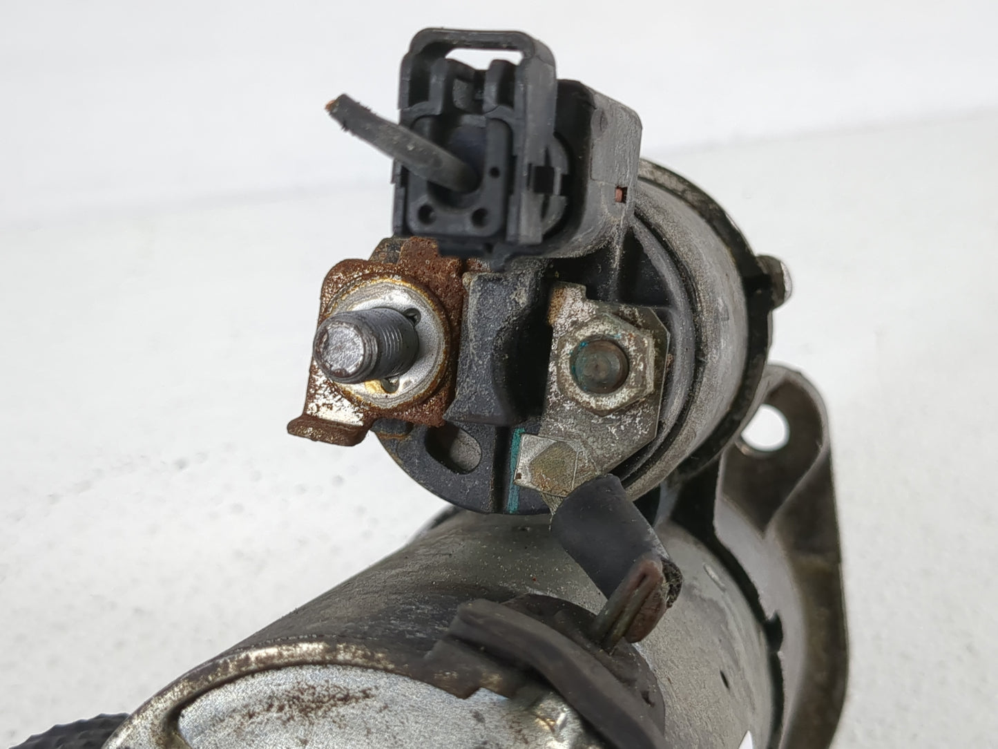 2017-2022 Kia Forte Car Starter Motor Solenoid OEM P/N:8000864 36100-2E561 Fits Fits 2017 2018 2019 2020 2021 2022 OEM Used