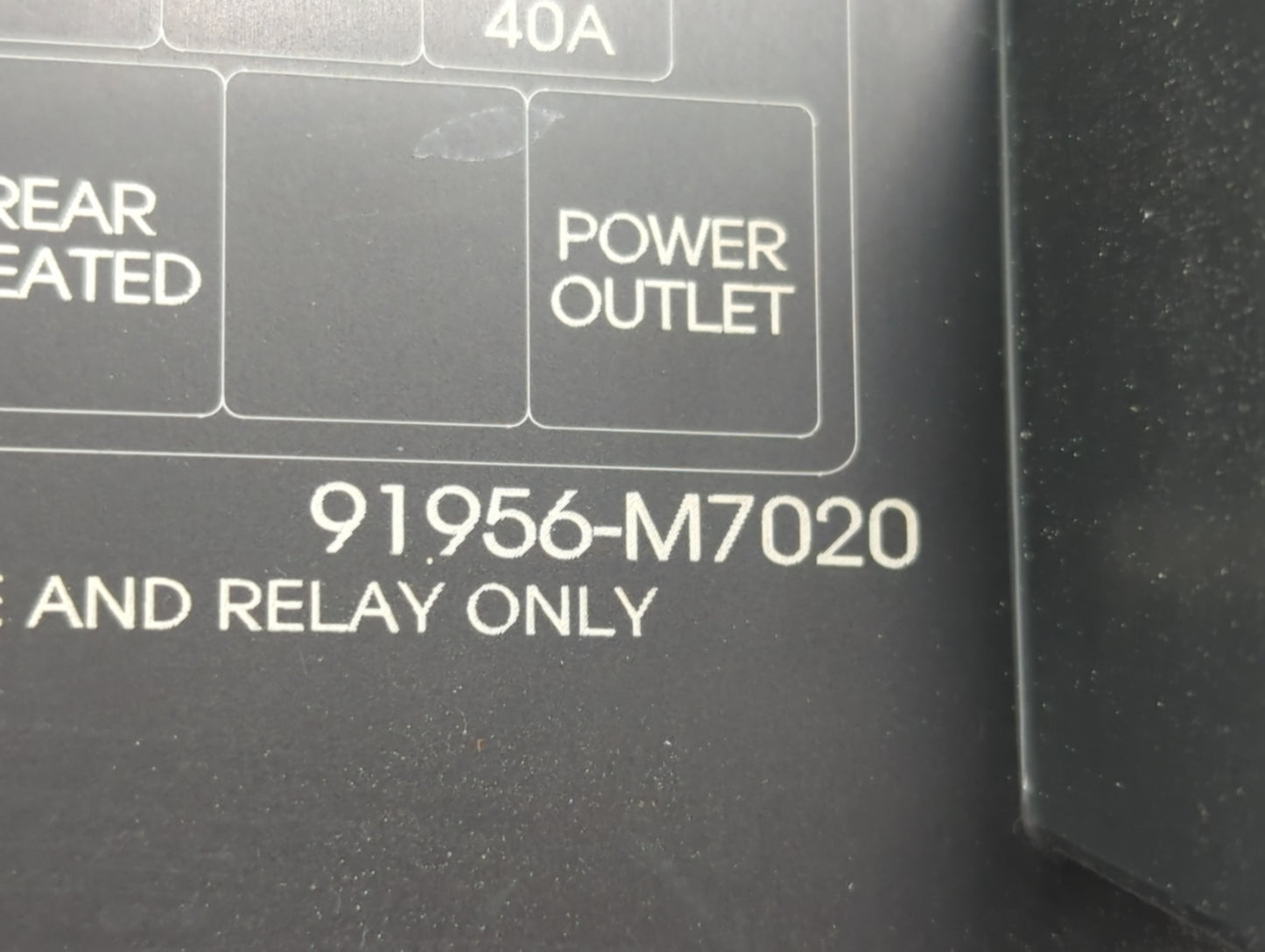 2021 Kia Forte Fusebox Fuse Box Panel Relay Module P/N:91956-M7020 Fits OEM Used Auto Parts - Oemusedautoparts1.com