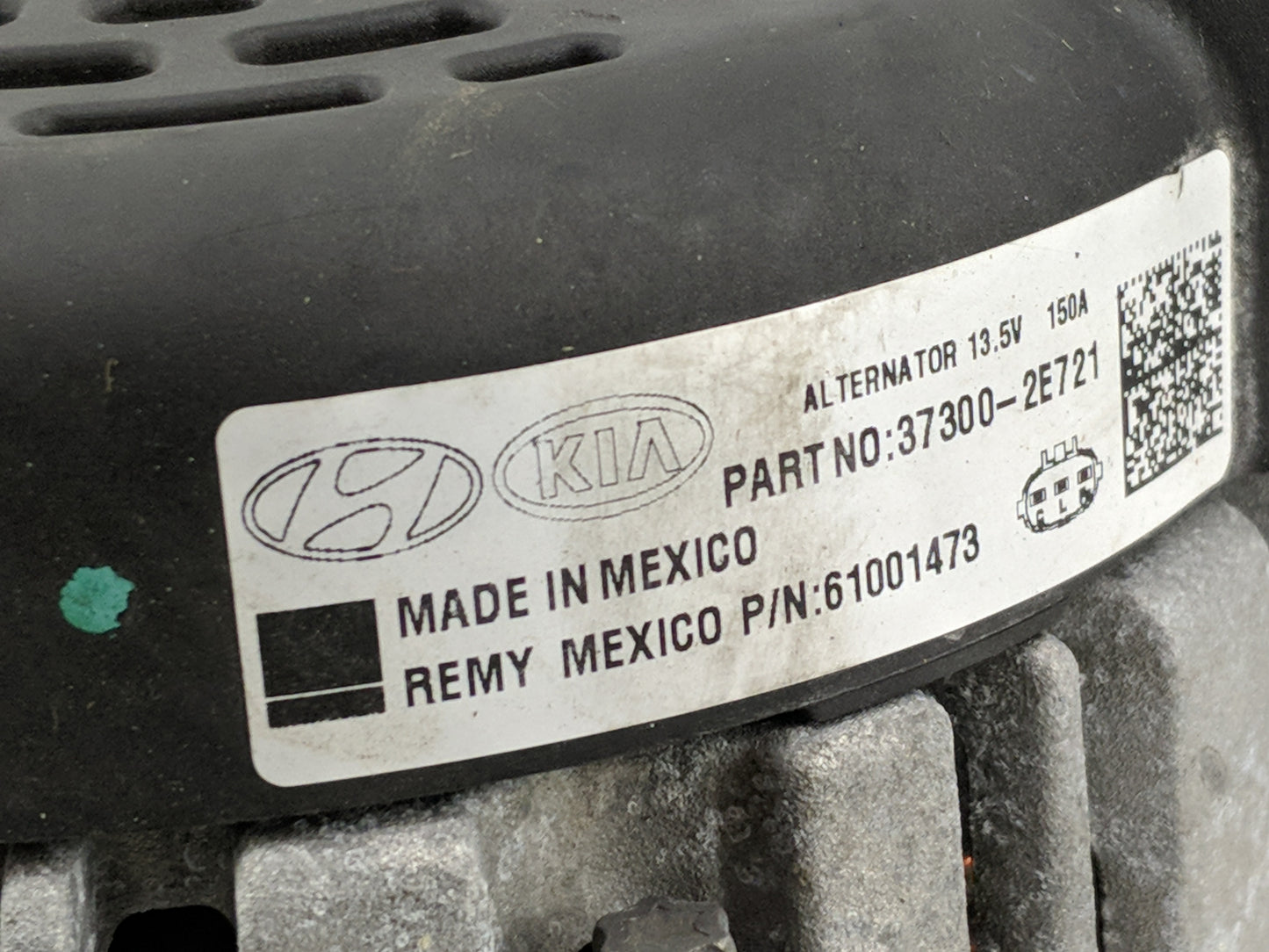 2017-2022 Kia Forte Alternator Replacement Generator Charging Assembly Engine OEM P/N:37300-2E721 Fits OEM Used Auto Parts -